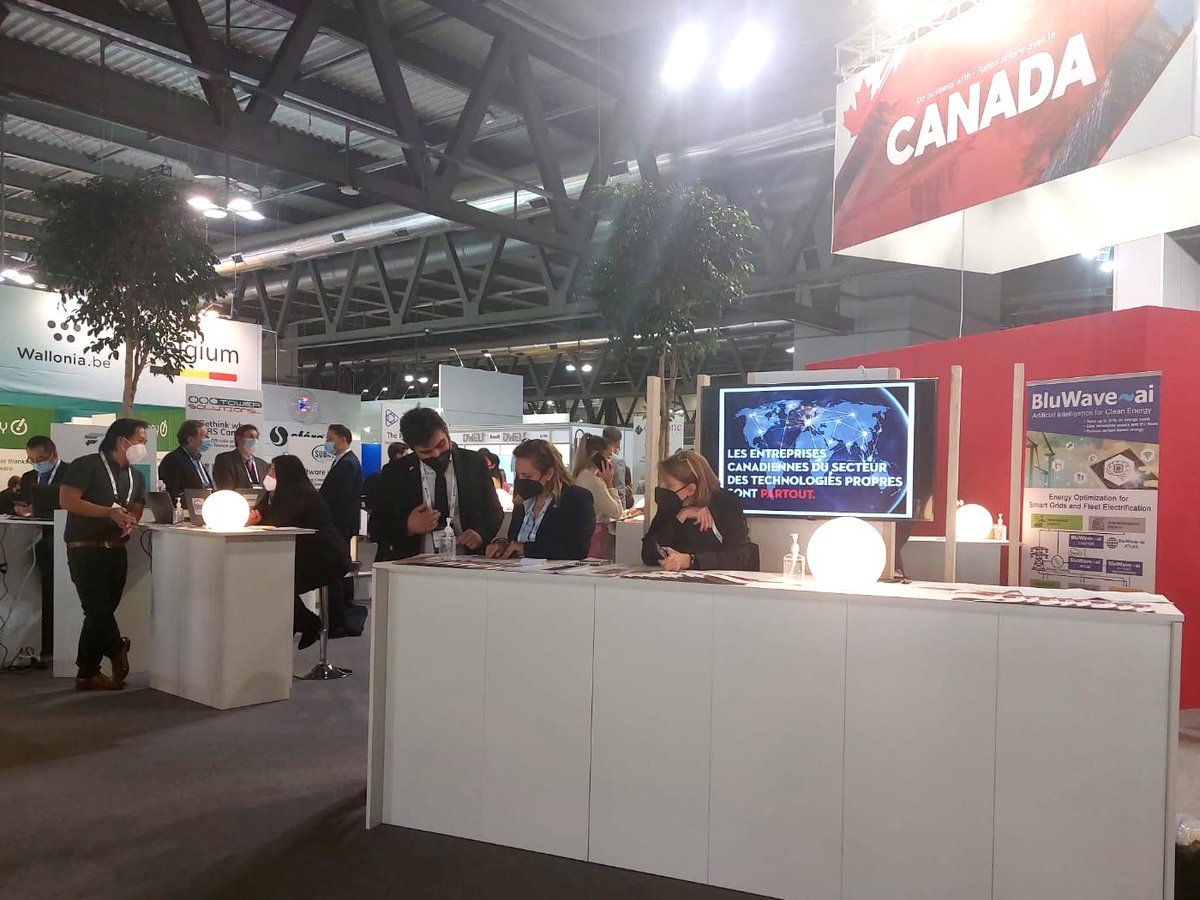 CanadainItalia's tweet photo. Siamo qui! 🇨🇦 Canada è @Enlit Europe e siamo lieti di presentarvi l'eccellenza canadese nella transizione energetica. Venite a visitare lo stand 🇨🇦 Canada!
@kxsystems #SUBNETSolutions @SUBNETsolutions @RobertPresser @BluWaveai @BrainBoxAi @LoopEnergyInc @OpusOneSolns https://t.co/1KG5SamGwW