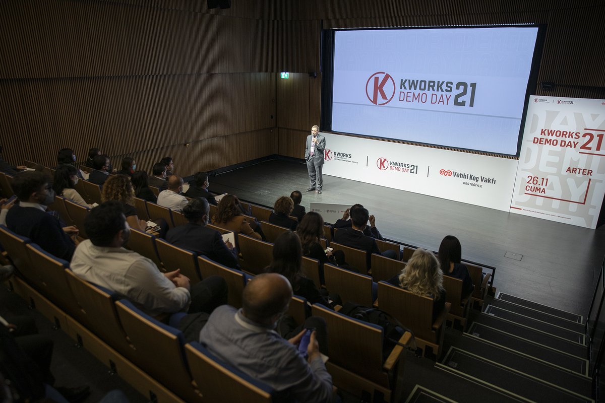 kworkscenter's tweet image. 17 başarılı KWORKS Girişiminin sahne aldığı KWORKS'21 Demo Day, 26 Kasım Cuma günü @vehbikocvakfi destekleri ile @arteristanbul'da gerçekleşti.

Etkinliği yeniden deneyimlemek ve KWORKS girişimlerinin sunumlarını izlemek için: kworks.ku.edu.tr/demoday

#KWORKS21 #KWORKSgirişimleri