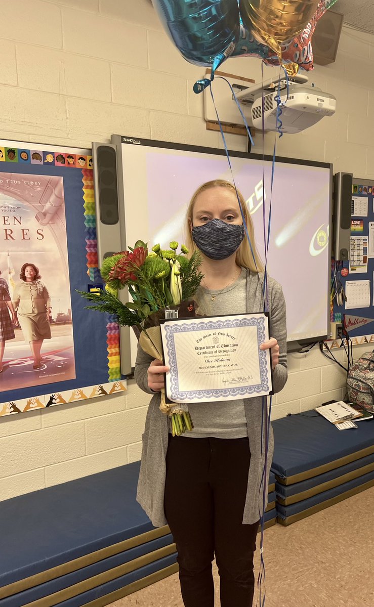 HMSComets's tweet photo. Today we celebrate our talented STEM educator, Dee Kalman, for being recognized as a @NewJerseyDOE 2021 Exemplary Educator! We couldn’t agree more and appreciate the innovation and positive culture you’ve brought to HMS! #HMSComets @HPSComets @anibalgaliana @DrAllenMcMillan https://t.co/PVTCYqFz1j