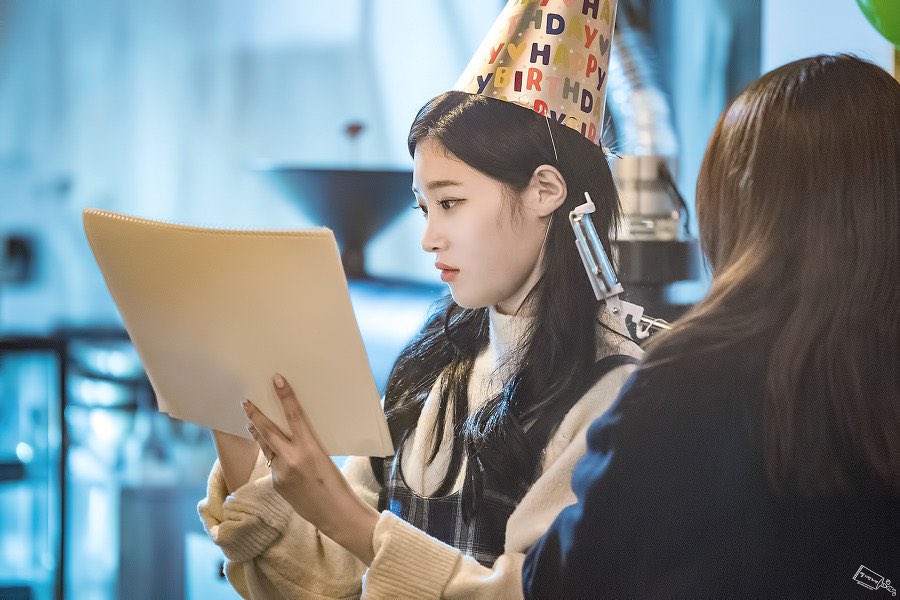 161201 

#다이아 #DIA #채연 #HappyChaeyeonDay