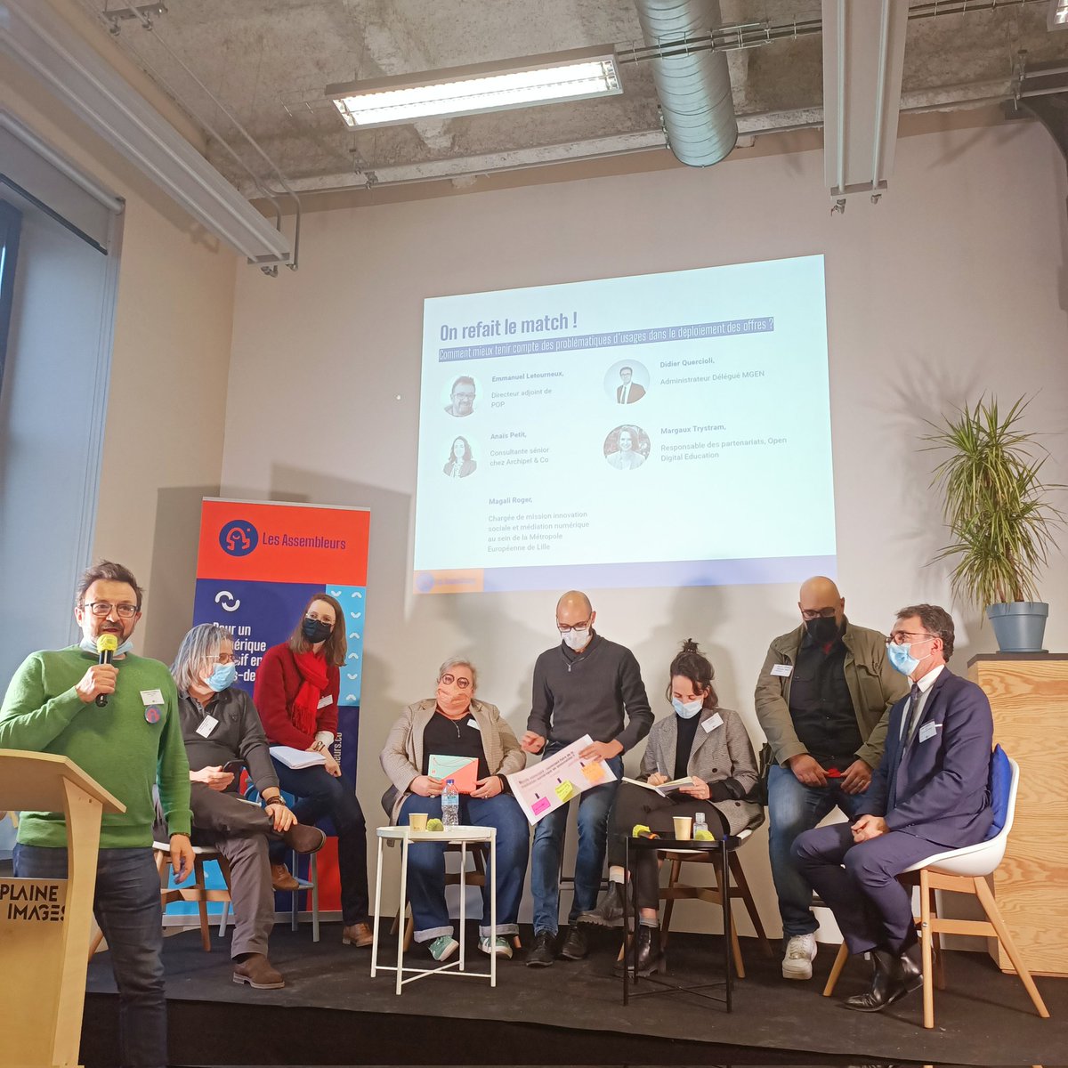 On termine ce #NEClocal <a href="/Assembleurs/">Les Assembleurs</a> avec un rapport d'étonnement, partagé par un joli panel : <a href="/Robin_Pirez/">Robin PIREZ VIRON</a> @ONE_ecole @MEL_Lille <a href="/CSConnectes/">Centres Sociaux Connectés</a> <a href="/Archipel_Co/">Archipel&Co.</a> @groupe_mgen