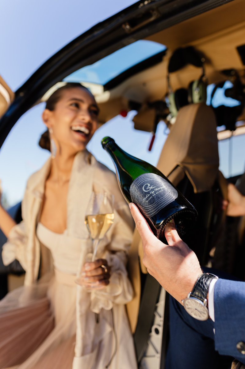 Taste the stars with our Quoin Rock Blanc de Blanc, the perfect companion for the celebration of your accomplishments in these uncertain times. 🥂