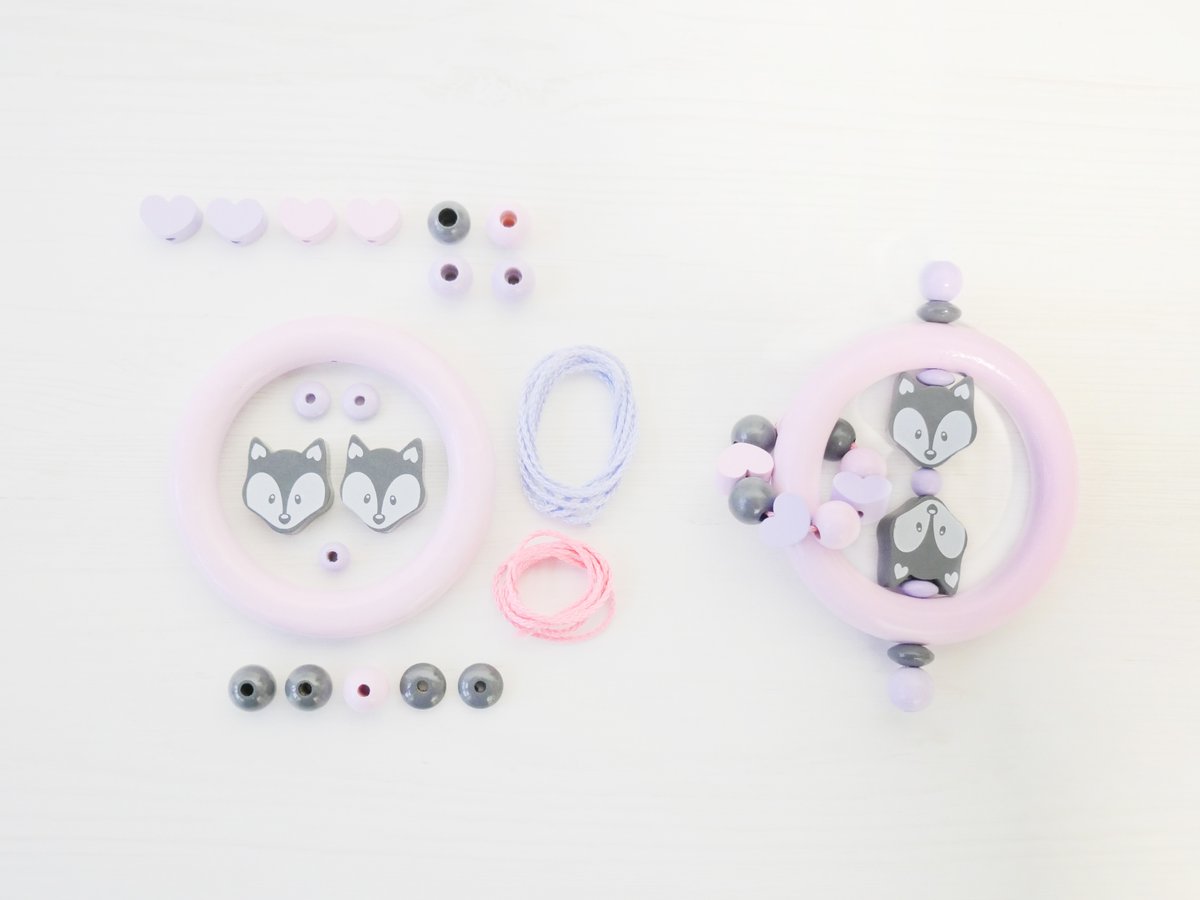 Schnulliketten's tweet photo. 🦊💕
✂️🧵 Unsere #Bastelanleitung für einen Mini-#Greifling: https://t.co/uqo7dWA8th
✂️🧵 Our #craftinstructions for a mini #graspingring: https://t.co/SIFKgQk0ZA
#graspingring #greifring #touchring #minigreifling #minigraspingring https://t.co/1L2RCcsPOg
