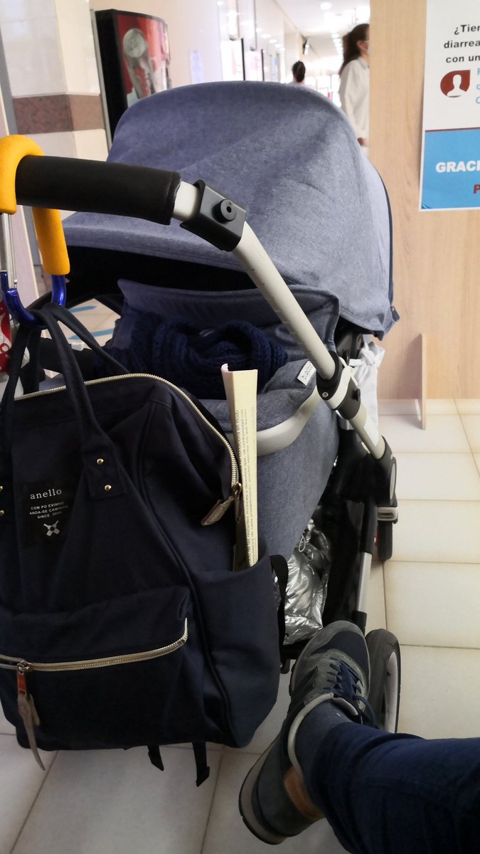 MHC_Abogada's tweet photo. @eruizescudero y @IdiazAyusoComo madre de 2 precios@s hij@s de 2 años y de 2 meses. Es 1 vergüenza el Centro de Salud de Torrelodones. Todos los titulares pediatras y enfermer@s de baja desde hace tiempo. No podemos pedir citas vía app. SOLUCIONEN EL PROBLEMA por favor. https://t.co/INQyJxiWpW