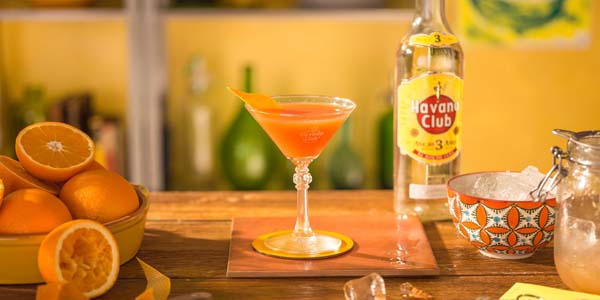 куантро (cointreau). коктейли с виски. бакарди оранж. апельсиновый хайбол. цитрусовый ликер куантро.