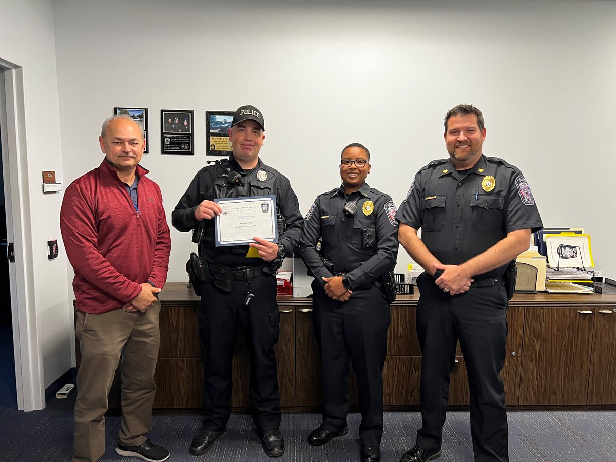 HopewellPDChief's tweet photo. Officer Glasco was recognized as employee of the month for October 2021.  He was recognized for his outstanding efforts including conducting an extensive investigation on an Hit and Run.  October was Officer Galsco's first month on solo patrol after completing his field training. https://t.co/kaCXyryZsh