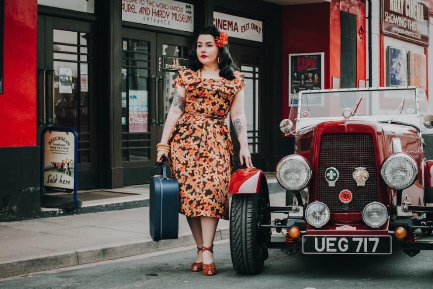 👉 Underbank and Marketplace Christmas Shopping Event - Thursday December 2nd / 4-8pm 

Live musicians, performers, animations and more! 

#stockport #underbanks