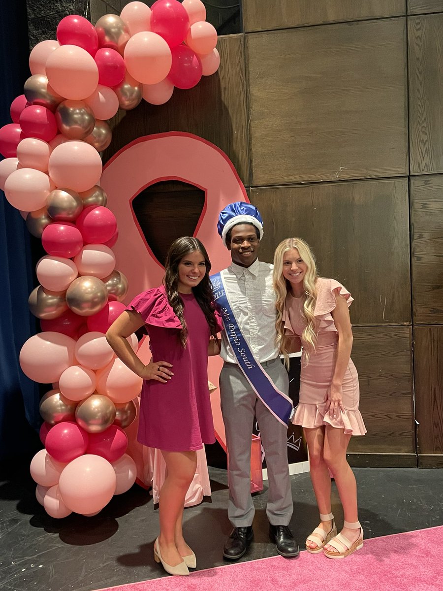 papiosouthdeca's tweet photo. Your 2021 Mr. Papio South is: Jaden Quelette!👑

Runner Up: Trevin Caverzagie 

Thank you to everyone who came out to support these guys, Presleigh &amp; Rachael, &amp; Project Pink’d! Special shout out to our judges &amp; volunteers! It was a great night!🎀💞 https://t.co/wgAAP5HWsZ