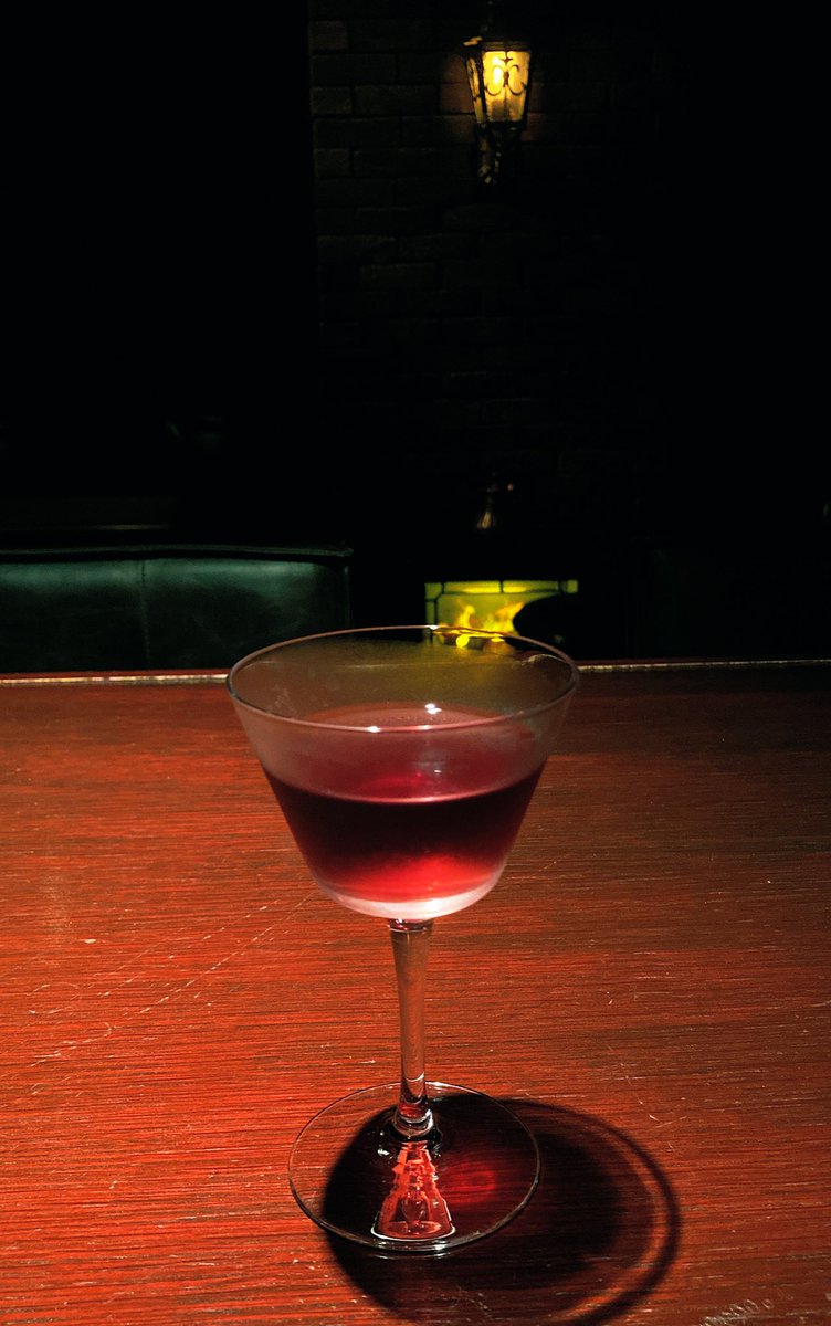 تويتر ファミキチ 喀血卓 على تويتر 電子版 羅生門 配信を記念してバーテンダーがシナリオイメージカクテル 羅生門 を作ってくれました シナリオの様々な感情や余韻を味で表現してきたのは吃驚しかないです 宜しければ是非一度ご賞味ください T Co