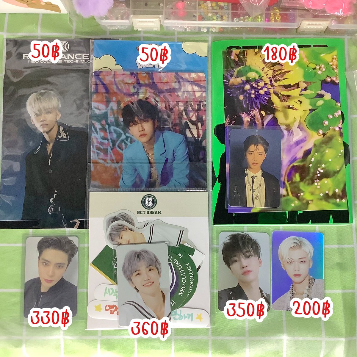 faraii_x's tweet photo. ꒰ ·͜·♡ ꒱ เปิดแผงขายหน่อยค้าบ💖
รีทวิต สุ่มแจกโปสพับแจมิน 1 แผ่น

พร้อมส่ง DM ได้เลยนะคะ บางใบมีรอยทับการ์ด
บางใบมีตำหนิจากโรงงาน🤏🏻
 📦 ค่าส่ง : 30฿ แพคกล่องทั้งหมด กี่อย่างก็ไม่บวกเพิ่ม

ตามหาแจมิน เจโน่ แจฮยอน เฉินเล่อ แฮชาน จองอู #ตลาดนัดnct https://t.co/Oxq9Eaq9Ep