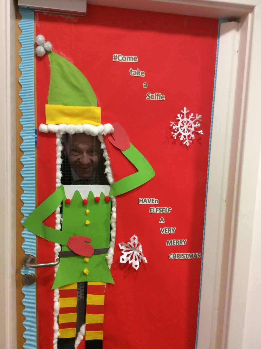 HavenErrington's tweet photo. Christmas has arrived at The Haven, the Christmas door is complete and The Haven elves are ready for mischief. #takeanelfie #Elfingaround #HavenChristmas @ErringtonTweet @TVCTrust https://t.co/SASdUbaB2J