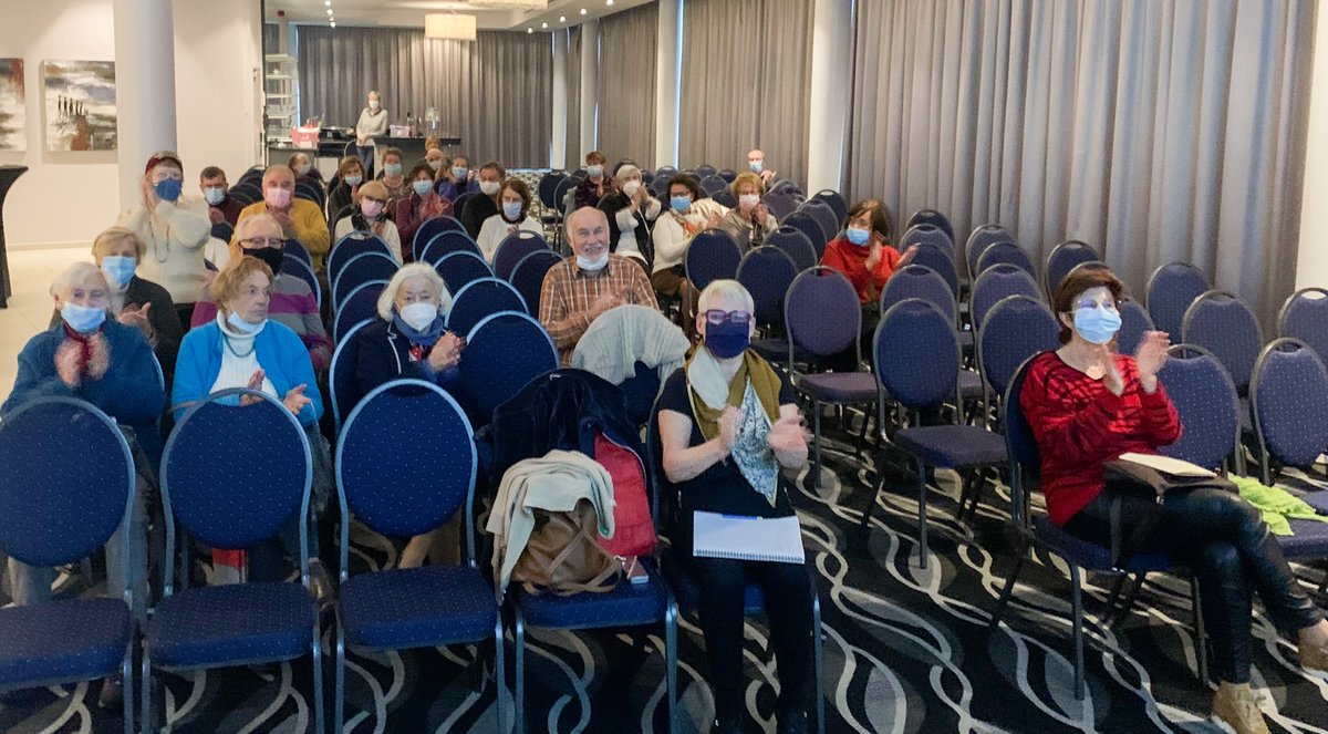 LucColemont's tweet image. Merci au public @VanderValkHotel in #Mons. Chaleureux accueil pour @StopDarmkanker conférence. #covidproof 😉💙
Le message était clair: 🙏 #faitesletest 🍀