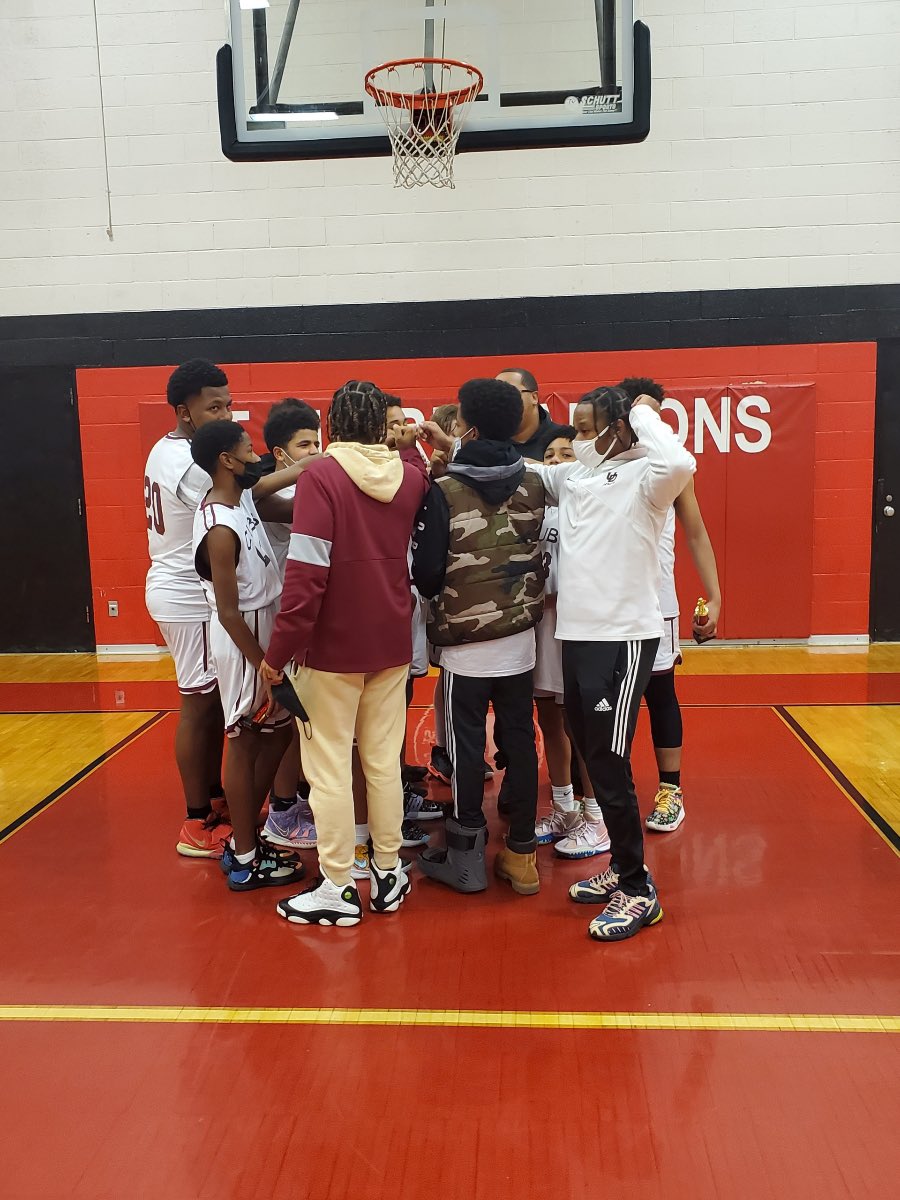 UDJCubs's tweet photo. Congratulations to both the Academy 1 and 3 basketball teams for bringing home championships in their respective divisions at the St. Clare Montefalco Thanksgiving Tournament! #GoCubs https://t.co/KkgM6UZdBT