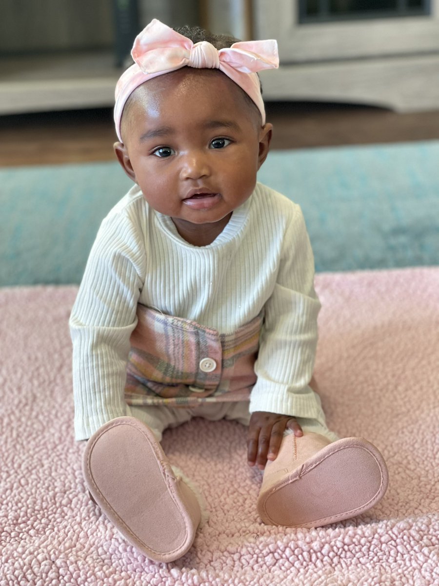 thatgirrrll_'s tweet photo. weβre halfway thereπ€
#month6
#biglayja https://t.co/dBnWmUaEVT