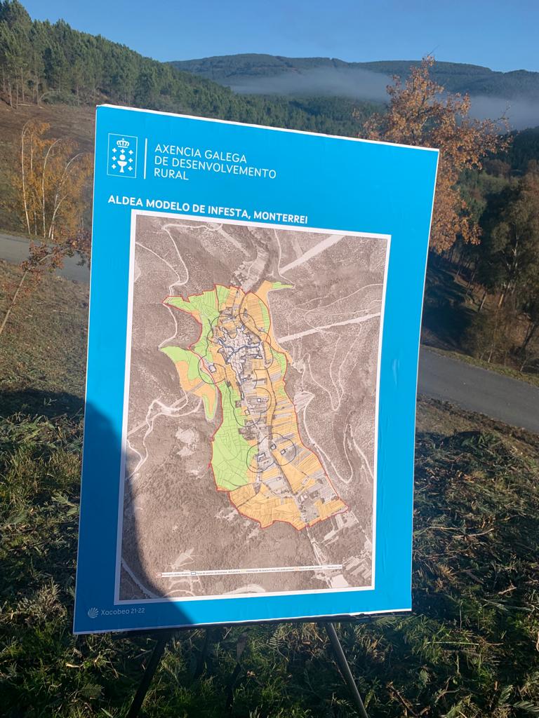 GabrielOurense's tweet photo. 🔊Visita ao concello de #Monterrei cos conselleiros de Medio Rural, @JoseGonVaz e Política Social, @FabiolaBarbanza, para supervisar proxectos de posta en valor do rural galego como #AldeaModelo e #casaniño e #casasdomaior iniciativas de conciliación familiar pioneiras en España. https://t.co/LDBoRYHfgB