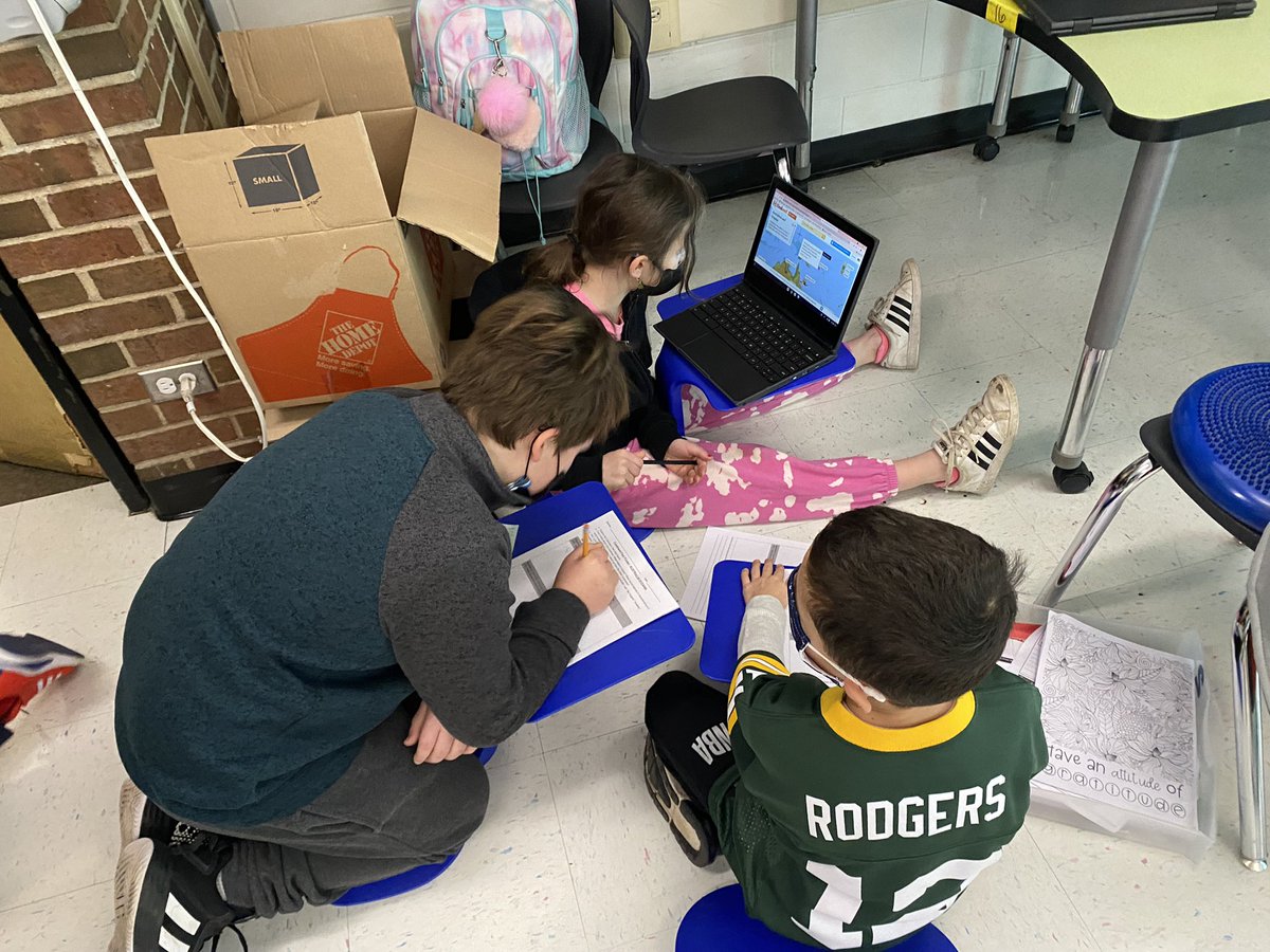 working together to research the 7 continents! #kip109 #engage109
