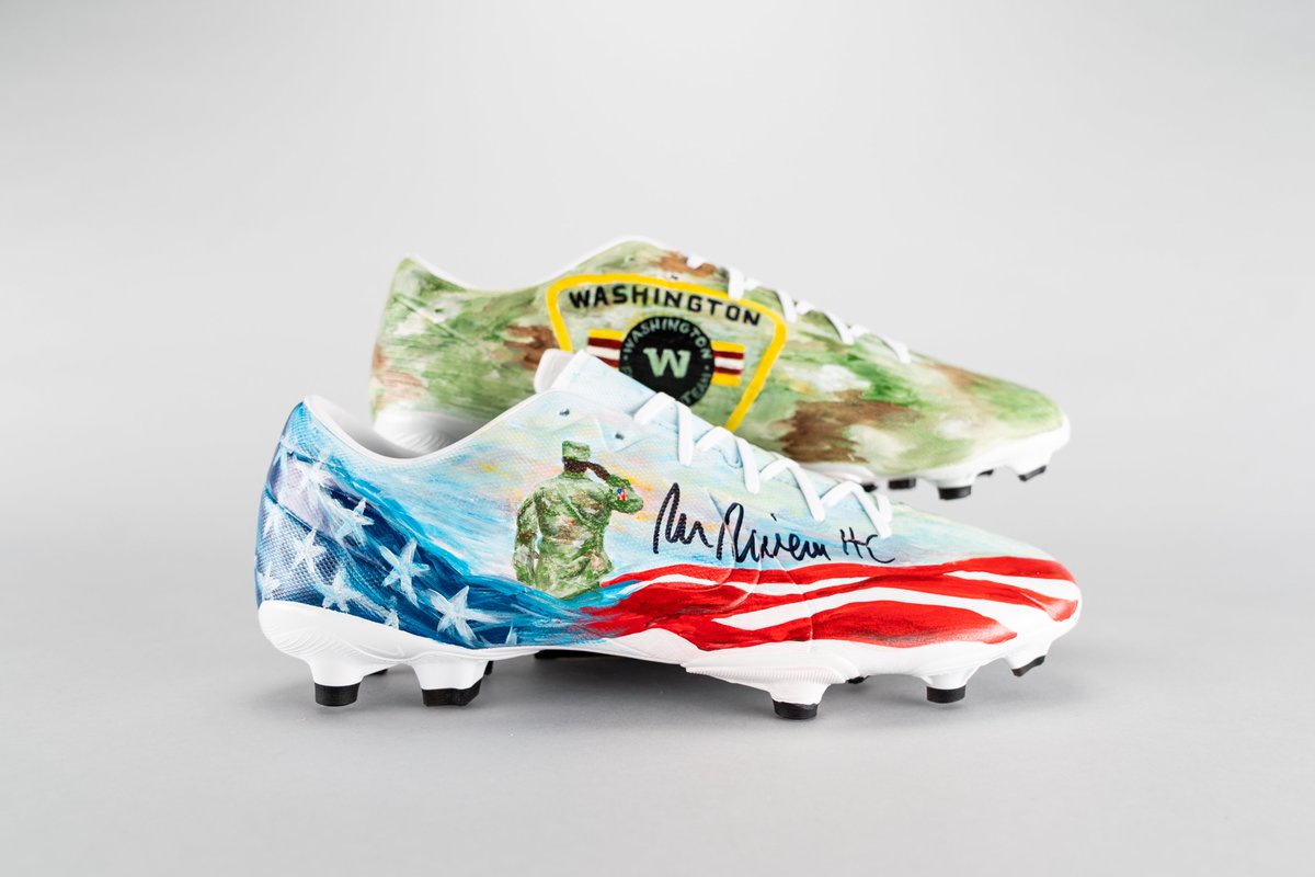 lion football cleats