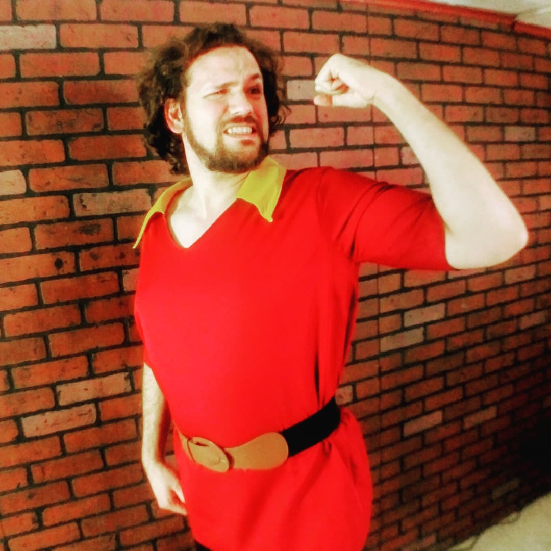 theloopiloosi's tweet photo. "Gaston is the best and the rest is all drips." -Lefou
#disney #gaston #beautyandthebeast #disneyvillain #villain #villainous #tenpointsforgaston #mywhataguy #cosplay #costume #halloween #halloweencostume #sewingismypassion #sewingismysuperpower
https://t.co/jPEK3UcF4R https://t.co/r2EprDyv9f