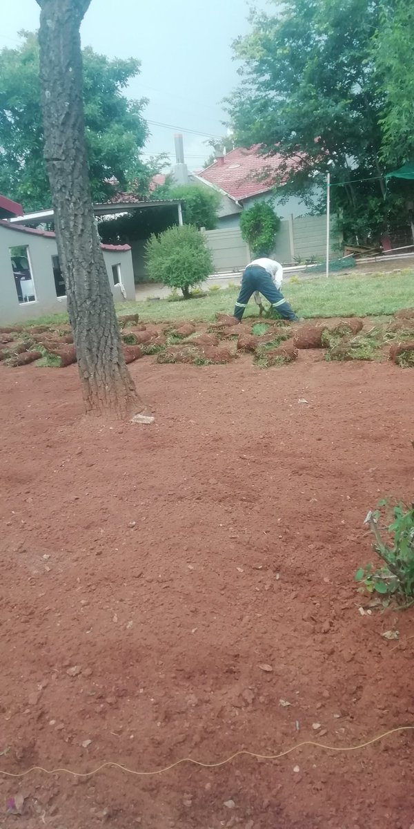 AmukeloProjects's tweet photo. We leave your home looking beautiful. Call us 0814505918 or send callback π, We are in Gauteng.
#AmukeloProjects /#DJSBU / R40mil / Lamiez / #Tembisa10 / Sun City / Broadacres / Moses Spandeel https://t.co/pVwR0gcHm4