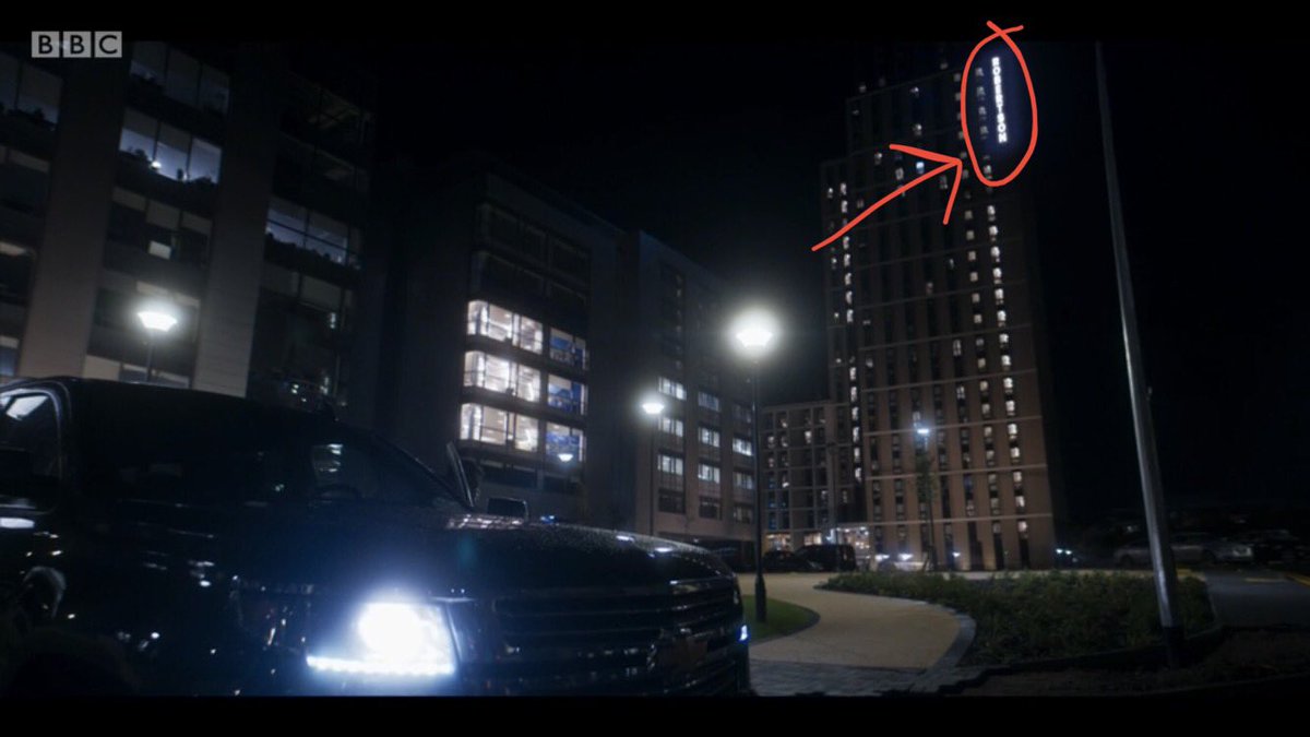 StetsonDoctor's tweet photo. I’ve never noticed that before… 🔎 #DoctorWho https://t.co/0SOjwtZ3uY