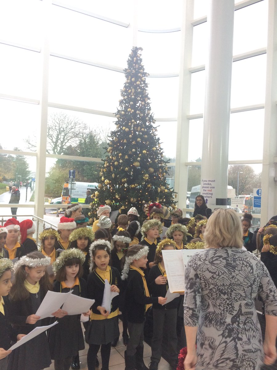 UHBCharity's tweet photo. Calling all choirs and musicians! 📣📣

We would love to showcase you and your group at a central Birmingham location on Saturday 11 between 12-2pm for you to play some festive tunes for the people of Birmingham.

For more information please email charities@uhb.nhs.uk https://t.co/KwKXpppDxY
