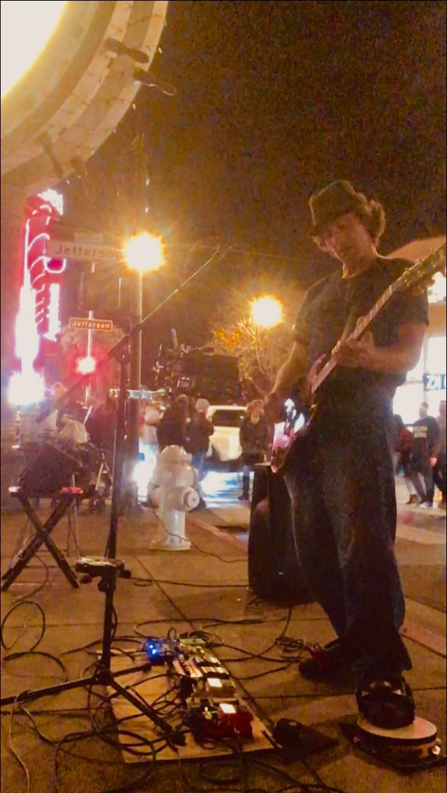 Keith_Garriott's tweet photo. San Francisco Street Performing is alive and well @ #FishermansWharf
#SanFrancisco #BayArea #StreetPerforming #StreetMusician #SF #Nightlife #Livelooping #Guitarist  #StreetMusic #ArtsandEntertainment https://t.co/NF9fmD2SiT