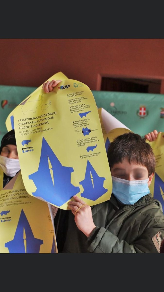 AstiServPubbl's tweet photo. E’ terminato domenica FestivaLieve, manifestazione culturale sostenuta da Asp. Durante gli spettacoli per i bambini è stato distribuito alla giovane platea un gioco su carta riciclata, con cui dimostrare che anche un foglio può trasformarsi in rinoceronte, simbolo del festival. https://t.co/SzmUmkdQPg