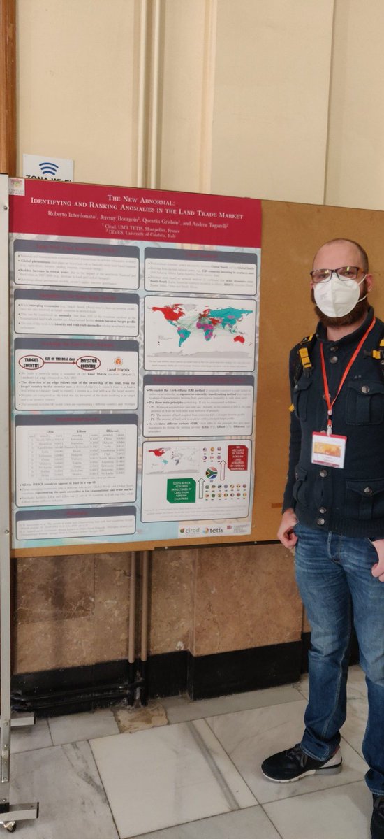 GSC_UPM's tweet photo. @interdonatos from @Cirad with his nice poster! #ComplexNet_21UPM https://t.co/J1wtsh0tbE