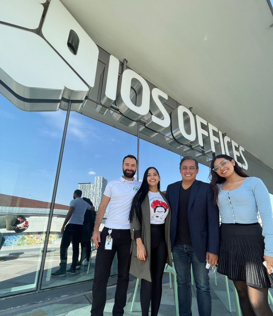 iosoffices's tweet photo. En IOS OFFICES nos apasiona conocer y ser testigos de los éxitos de nuestros talentos mexicanos.⚡️ @Fernandoplatas #IOSOFFICES #FernandoPlatas #OrgulloMexicano https://t.co/S9cmFpwDNZ
