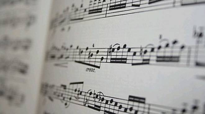 muneraonline's tweet photo. "Il suono di #Dante" di #RaffaeleMellace 
https://t.co/IeUcwplGVM 
#Dante700 #Dante2021 #Musica https://t.co/cqTTvxCkhB