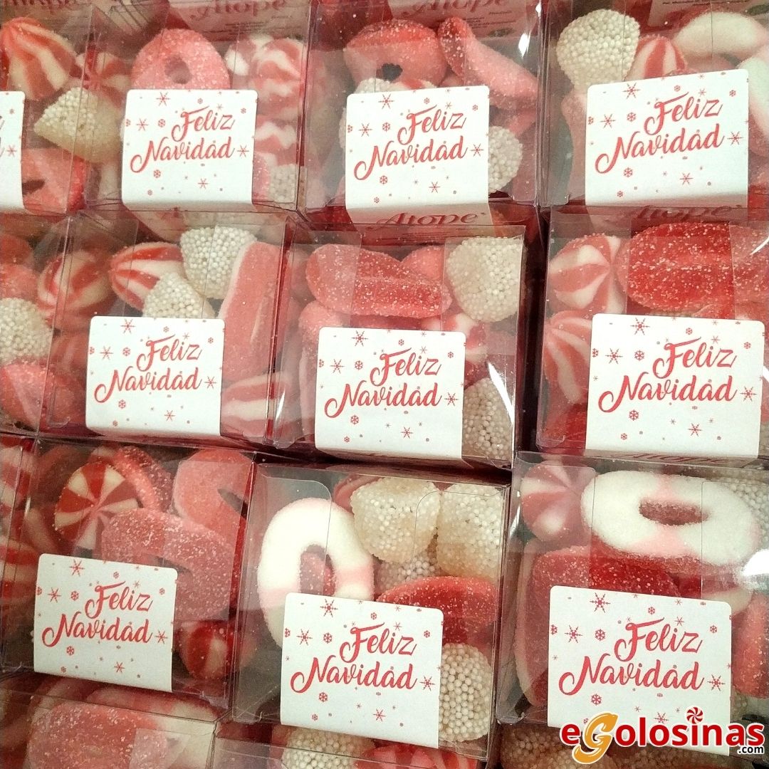 Ya hemos empezado a enviar vuestros #DetallesPersonalizados para Navidad☃️✨

👇Puedes pedir los tuyos aquí👇 bit.ly/3G31y4W

¡Tenéis tantos modelos entre los que escoger!

#FelizMartesATodos 
#DetallesDulces
#Navidad2021