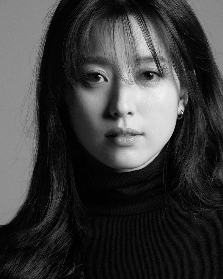 matchatoptier's tweet photo. Jeon Yeo Been, Kim Tae Ri, Han Hyo Joo please 🙏 https://t.co/ko4a66jhMs