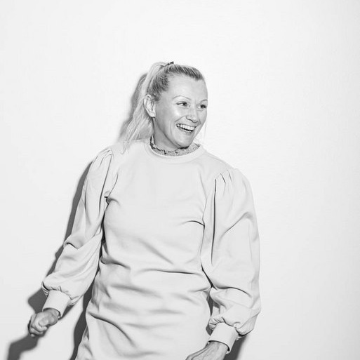 Wirepas's tweet photo. Have you met Mimmi? She’s the always-happy-to-help person behind our ecosystem marketing. She will be hosting a very, very good webinar on creating the best marketing with our partners.

When is it? December 8th,  3:00 PM
https://t.co/4dKkuBnDYj

#marketing #wirepasecosystem #IoT https://t.co/NIqSySe05j