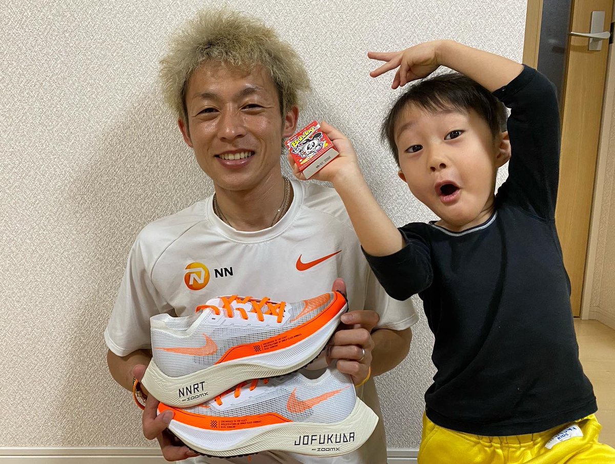 jo_fukuda's tweet photo. レースで使うギアが届きました👟
The gears for the race have arrived.
Last Fukuoka International Marathon.
#NNRunningTeam #globalsportscommunication
#エヌエヌ生命
#福岡国際マラソン https://t.co/nup86tSslz