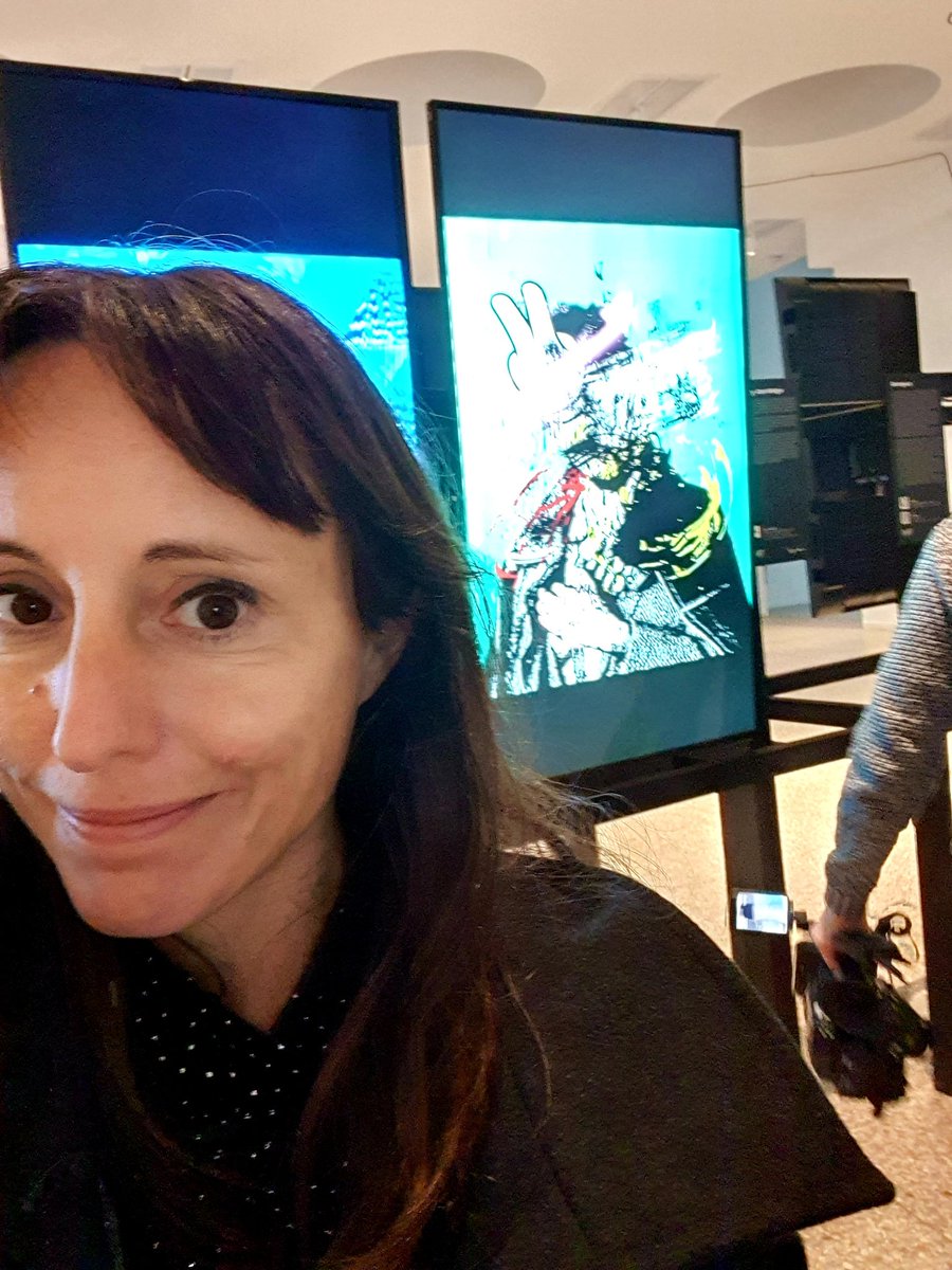 spacedivers's tweet photo. 29/11/2021 second round to WRONG THEORY awesome DAY! #dartmilano #wrongtheory #dart2121 #cryptoart @wrongtheorynft @dartmilano
First artists happy to invite me there, people that are there since I remeber, thanks! @missalsimpson @robness @TroyFitzpatric https://t.co/lNh1mYUDRx