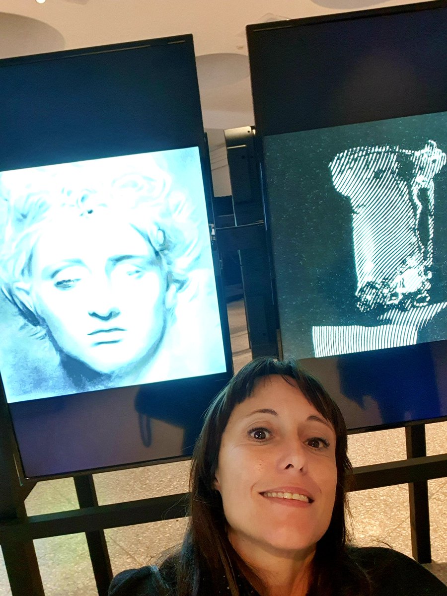 spacedivers's tweet photo. 29/11/2021 second round to WRONG THEORY awesome DAY! #dartmilano #wrongtheory #dart2121 #cryptoart @wrongtheorynft @dartmilano
First artists happy to invite me there, people that are there since I remeber, thanks! @missalsimpson @robness @TroyFitzpatric https://t.co/lNh1mYUDRx