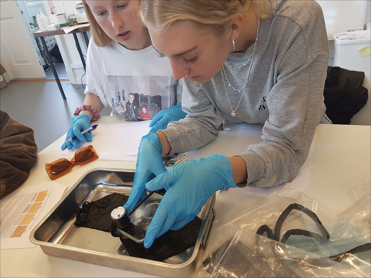 🅰ntiquity Journal (@antiquityj) on Twitter photo A new initiative uses unstudied #archaeology as a lab learning experience for high school students, whose #citizenscience generates data for museums.
🆕 project gallery by <a href="/LuiseRsted/">Luise Ørsted Brandt</a>, <a href="/anderstottrup/">Anders Tøttrup</a> et al. (🆓) buff.ly/3d0NTP2
📷: Students examine leather A new initiative uses unstudied #archaeology as a lab learning experience for high school students, whose #citizenscience generates data for museums.
🆕 project gallery by <a href="/LuiseRsted/">Luise Ørsted Brandt</a>, <a href="/anderstottrup/">Anders Tøttrup</a> et al. (🆓) buff.ly/3d0NTP2
📷: Students examine leather