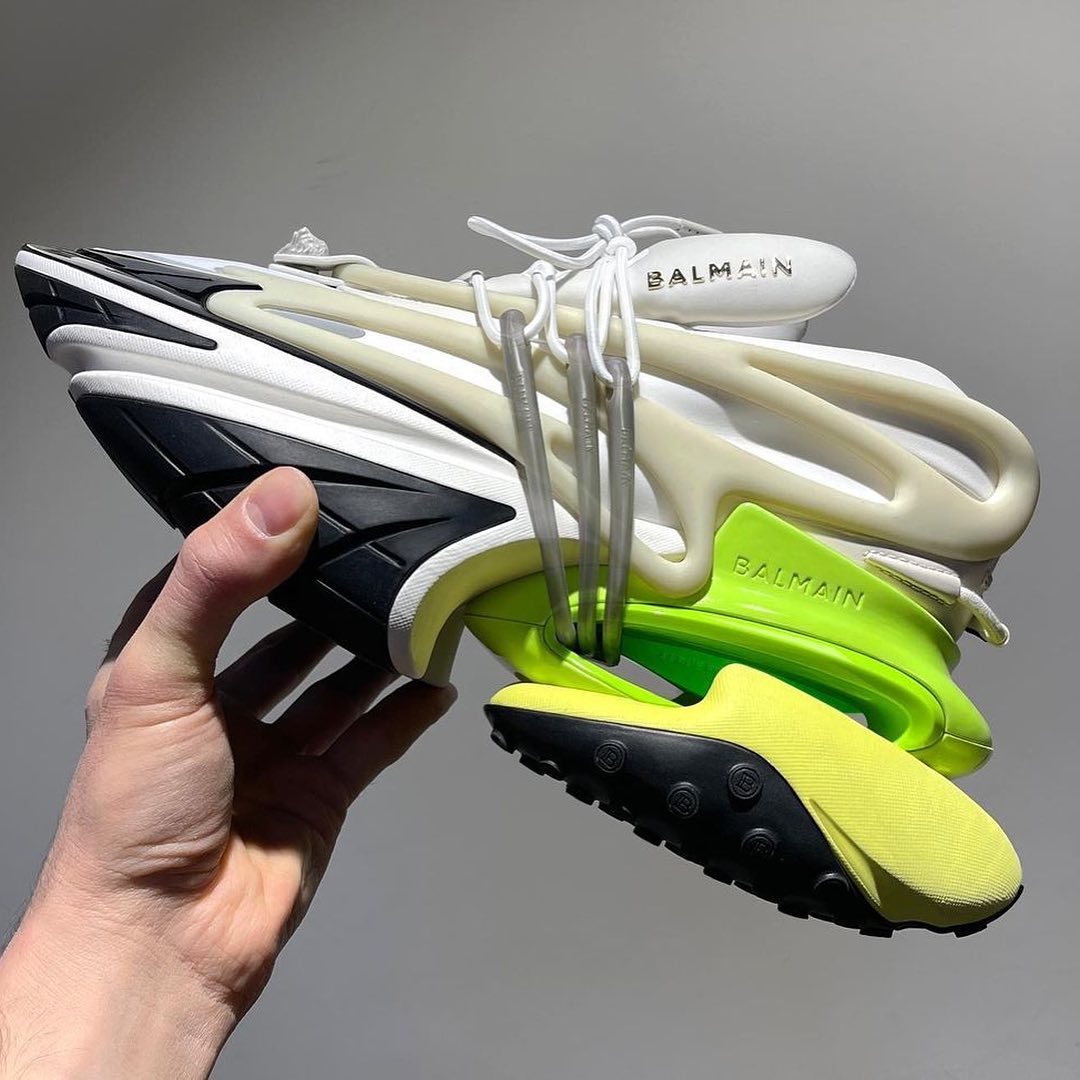 viewsfrance's tweet photo. Les premières images des nouvelles sneakers de Balmain 📌 https://t.co/3E6a89j7fR