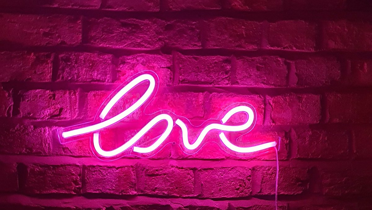 PlushLifeUk's tweet photo. If you fancy spreading some love by giving someone one of our neon love signs, we still have some available! 

https://t.co/mEElSyxK97

#neonlove #allyourneedislove https://t.co/HzwqapMvMC
