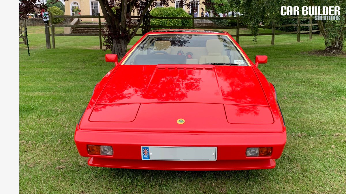 CBS_Online's tweet photo. Lotus Esprit S3
#caroftheday #carbuilder #project #carbuildersolutions https://t.co/5mndC7sm5N