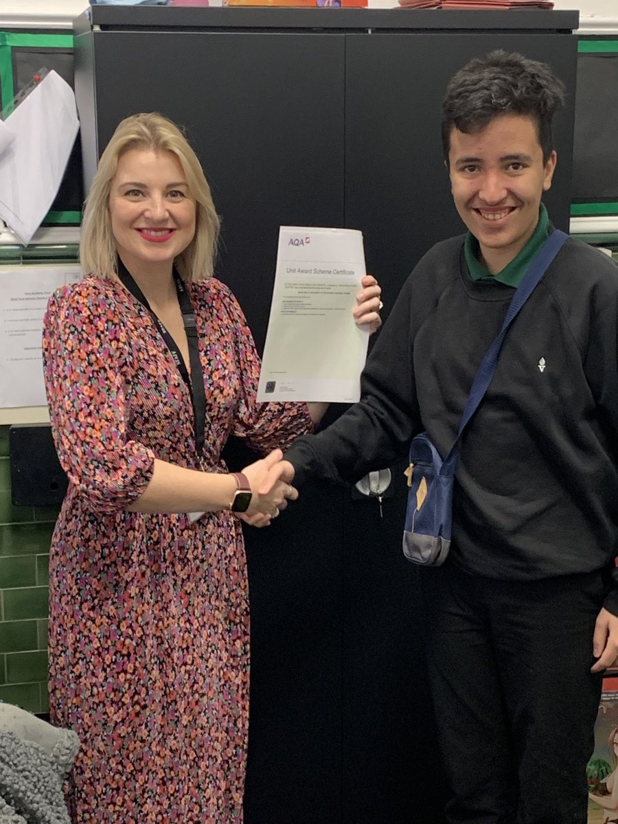 boulevardcentre's tweet image. Congratulations to this incredible, hard working student! We are so proud of Elyas for adding even more qualifications to his portfolio #BespokeLearning #Proud #KeepWorkingHard