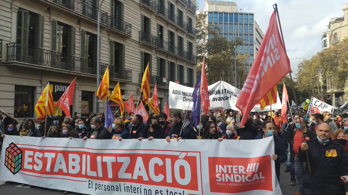 InterAjBCN's tweet photo. #VagaSectorPublic30Nov 
Baixant cap a la Via Laietana. https://t.co/WKPhf8tiMW
