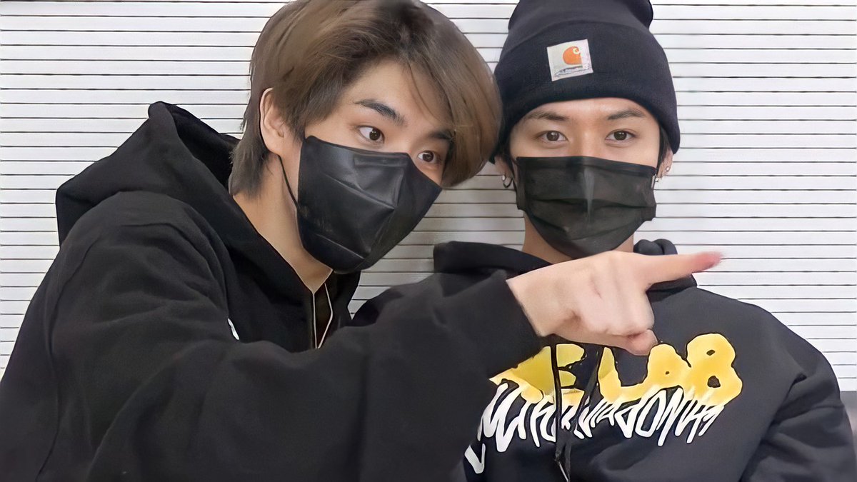 paghiihilom's tweet photo. 8 Sundays
— minsung au prompt 

max (lh) will teach lian (hjs) to embrace how Simbang Gabi and real Christmas feels like, will this misa de galo make them feel the love and empathy towards each other this Christmas? https://t.co/1qnKmsLP5l