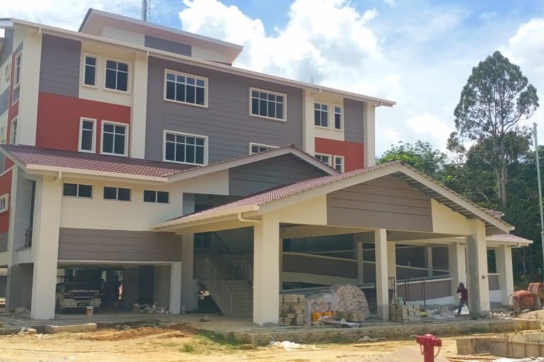 jkrtmerah's tweet photo. Mesyuarat Tapak Bil. 8 bagi Projek Klinik Kesihatan Sokor, Tanah Merah yang dipgerusikan oleh Jurutera Jajahan. Kmajuan bg projek ini adalah 88% (sebenar) berbanding 73% (jadual).
#JasaKepadaRakyat #projekkesihatan #kejayaaningindicapai #penentuaraskejayaan #JKRians #JKRVENGERS https://t.co/5Ku8haIc1m
