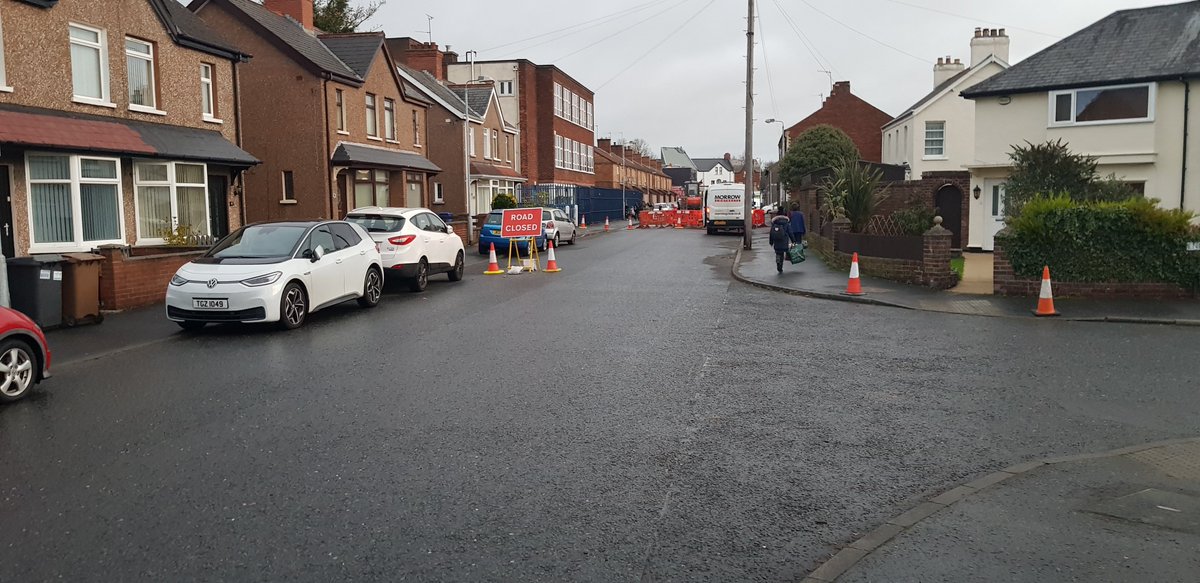 Trial low traffic neighbourhood on Holland Drive worked really well today   <a href="/deptinfra/">Department for Infrastructure</a> , lovely to not have rats running thru.  Permanent fixture 2022? <a href="/NicholaMallon/">Nichola Mallon</a> <a href="/naomi_long/">Naomi Long MLA</a>