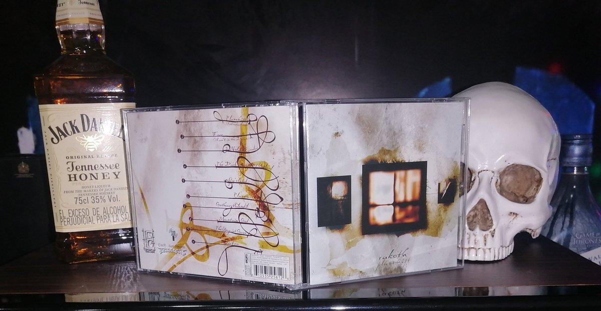 cvidal_EstuansI's tweet photo. Noviembre 30, 1999 #Rakoth 🇷🇺 lanza su álbum "#Planeshift" Grabado en #CDM Records Studio, Ing por Sergey (Lazar)
#UnDiaComoHoyEnElMetal
#BlackMetal #EpicMetal #MelodicBlackMetal https://t.co/aIMWq6PQUY