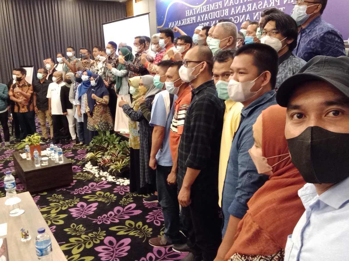 AM_Samarinda36's tweet photo. Senin (29/11), AM, Luhkan Bantu Samarinda, di Bogor (Hotel Swiss Belinn), Hari Pertama Evaluasi Bantuan Pemerintah Sarana dan Prasarana Budidaya Perikanan Tahun Anggaran 2021, Undangan DJPB Kementerian Kelautan dan Perikanan, #GiatLuhkanSatminkalTegal #Samarinda #Aktifitas https://t.co/zATuDTGEx0