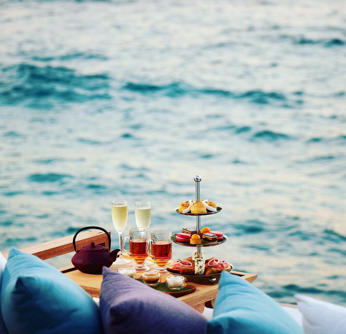 -15% Extra EB discount off rates

bedsmore.com/en/hotel/detai…

#JA #Manafaru #Maldives #JAManafaru <a href="/Maldives/">𝕄𝕒𝕝𝕕𝕚𝕧𝕖𝕤 𝕀𝕟𝕤𝕚𝕕𝕖𝕣 🇲🇻</a> #JA_Manafaru #JAManafaruResort #JA_Manafaru_Resort #JA_Manafaru_Maldives #JA_Manafaru_Resort_Maldives

Bedsmore.com info@bedsmore.com <a href="/BedsMorecom/">BedsMore MV</a>