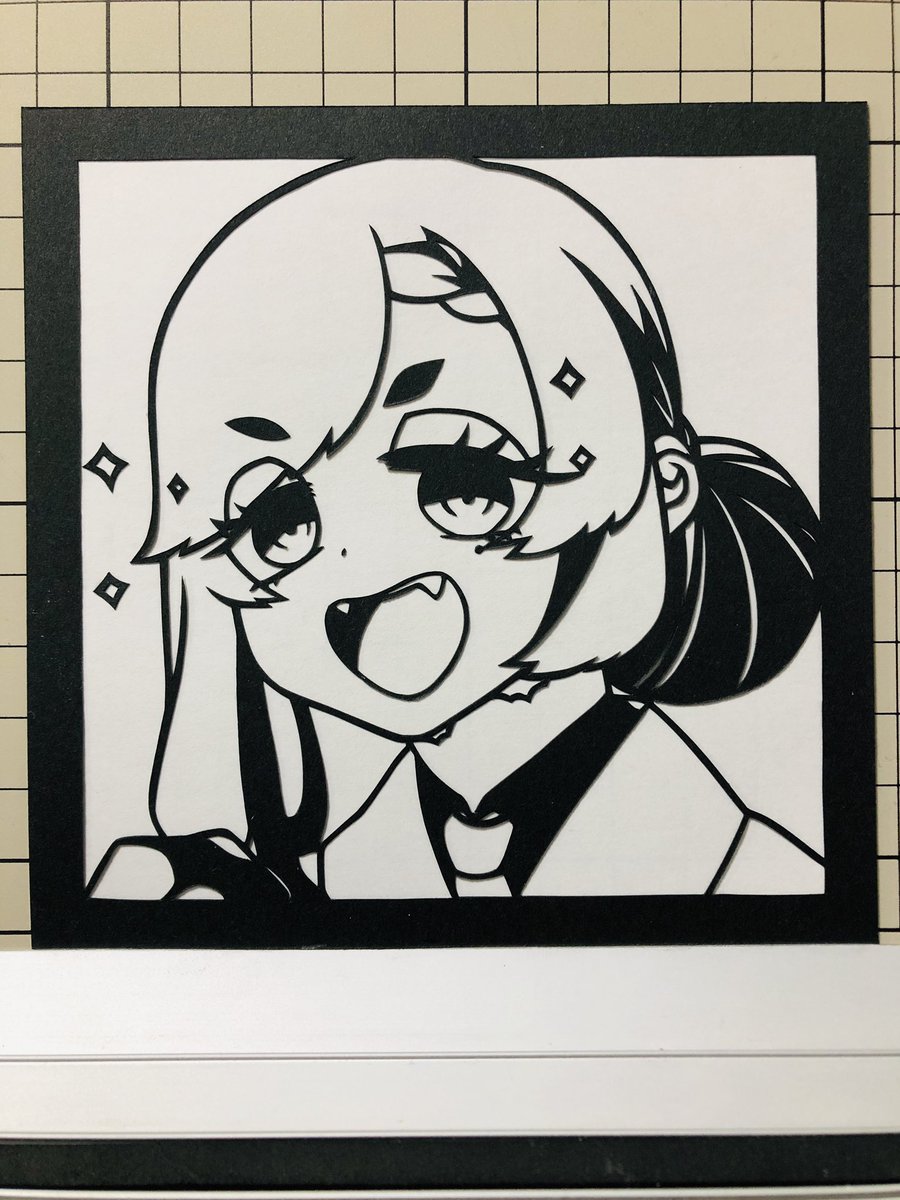 ば～ちゃる魔女ばあちゃんの梵田かんらさん。

#梵田かんら
#魔女のウツシ絵
#切り絵 