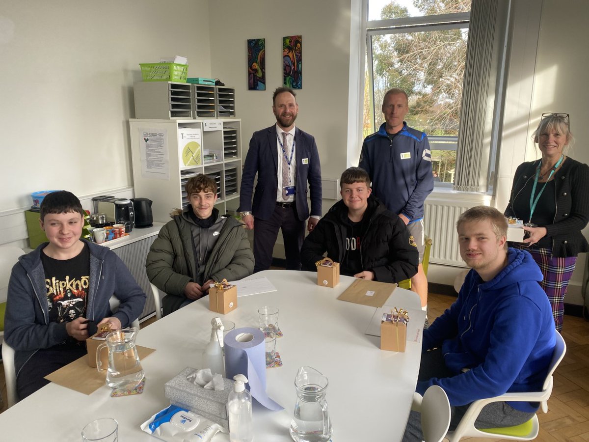 Delighted to welcome Mr Woods and Mr Hall from Upper Shirley High to present exam certificates to last year’s Year 11 students. A fantastic opportunity to celebrate their successes as they continue on their learning journeys at Totton College!